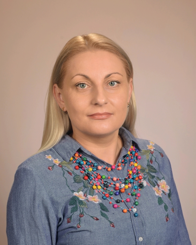 Ms. Lyudmyla, teacher at ABCD Academy for Children